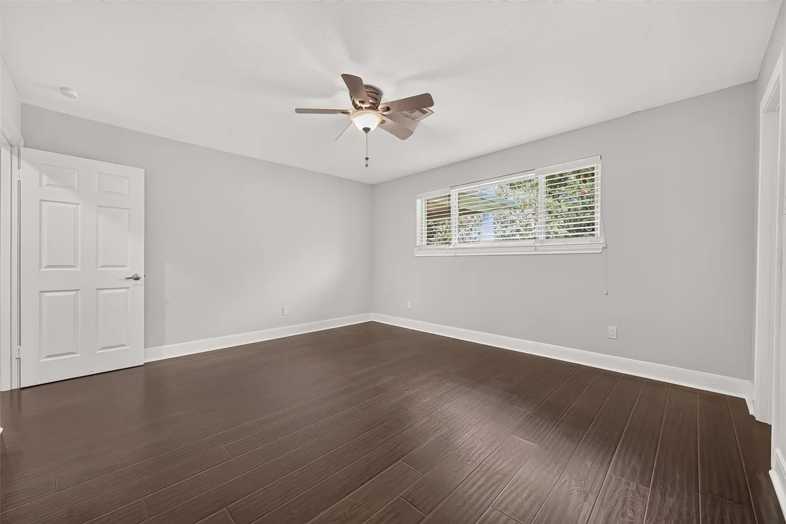 Photo of 11126 Cedarhurst Drive