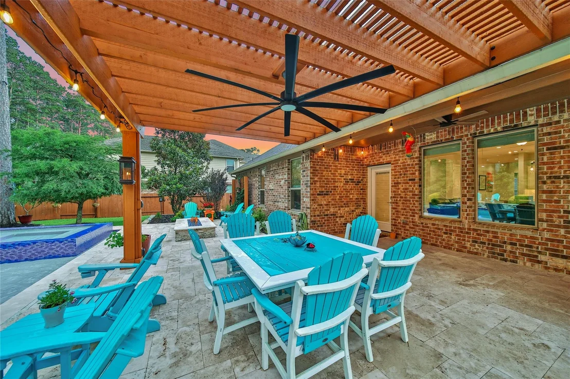 Photo of 280 Dawn Brook Lane