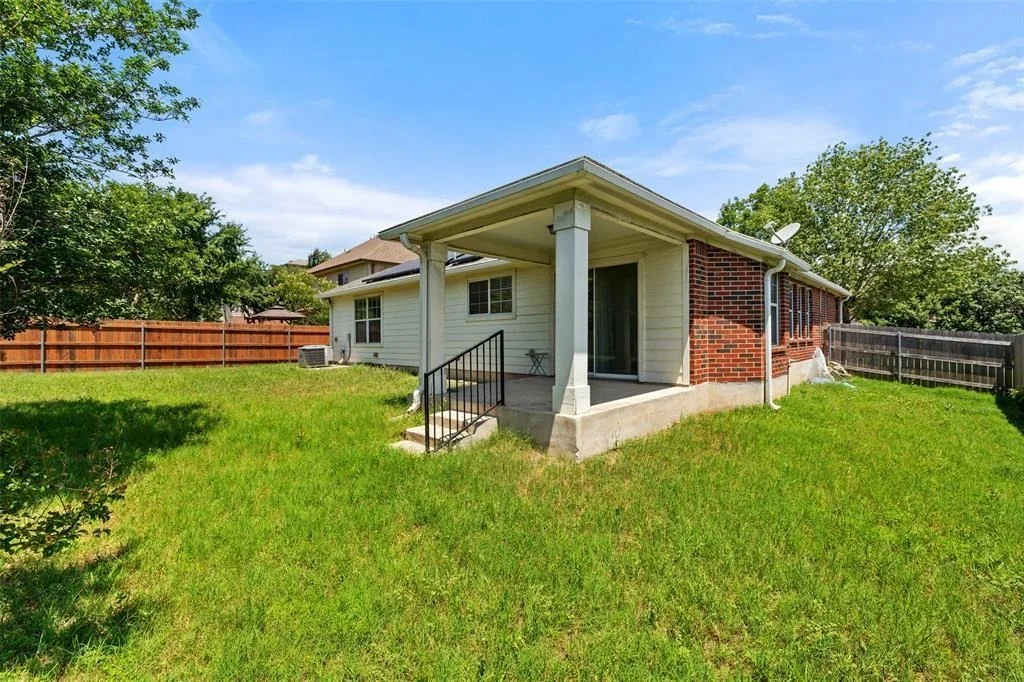 Photo of 517 Castebar Drive