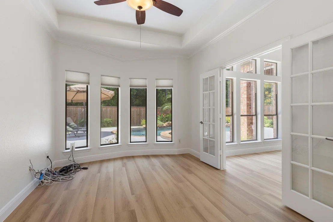 Photo of 35 Avalon Oaks Court