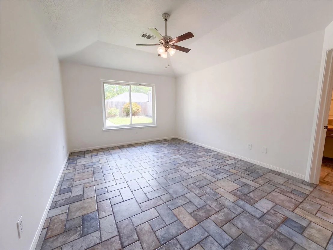 Photo of 1115 Long Prairie Drive