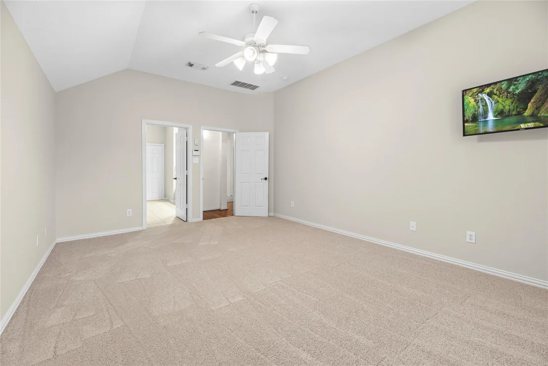 Photo of 18334 N Elizabeth Shore Loop