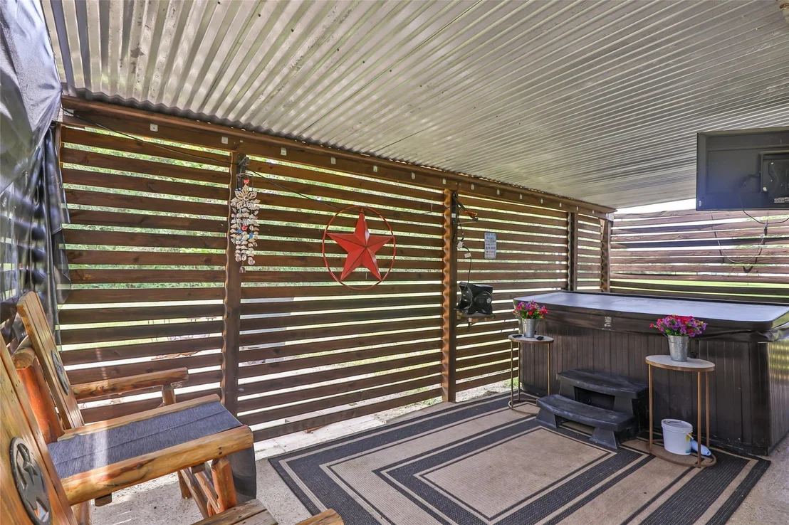 Photo of 1308 County Road 109