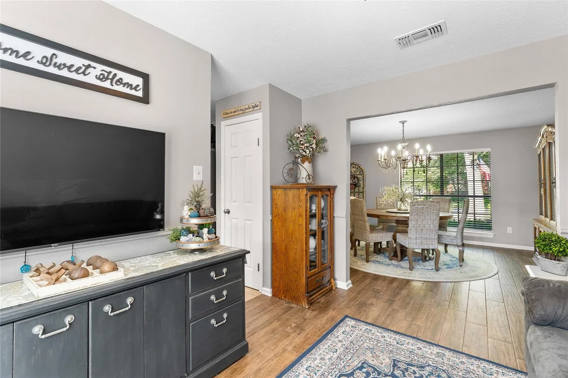 Photo of 34 Eagle Rock Place