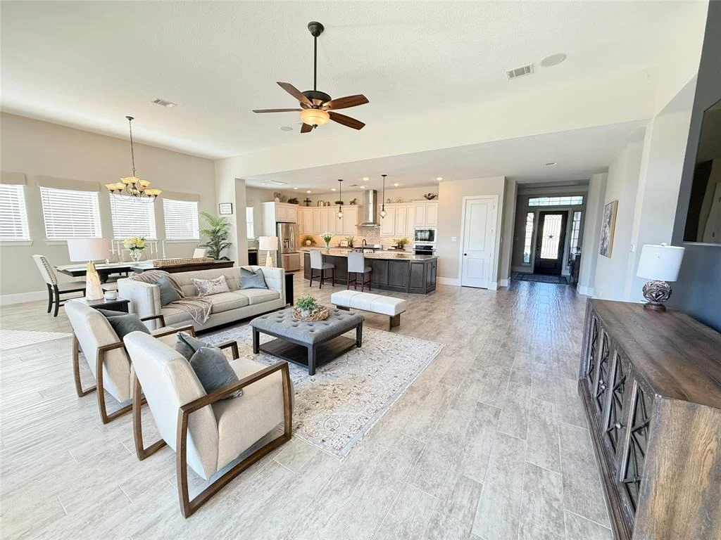 Photo of 6914 Harvest Lane