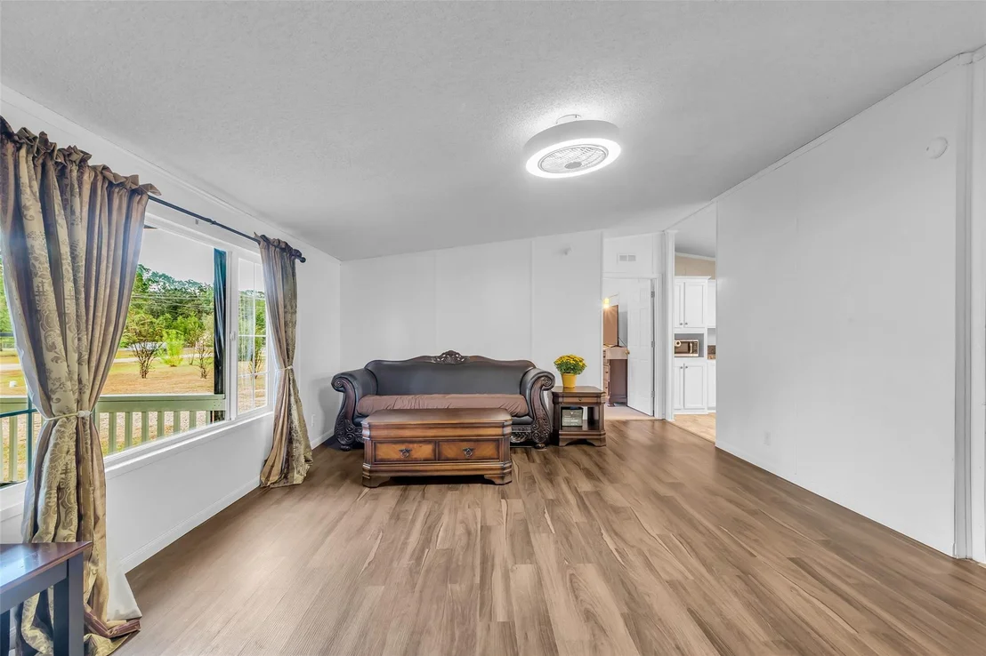 Photo of 16352 Crockett Crossing
