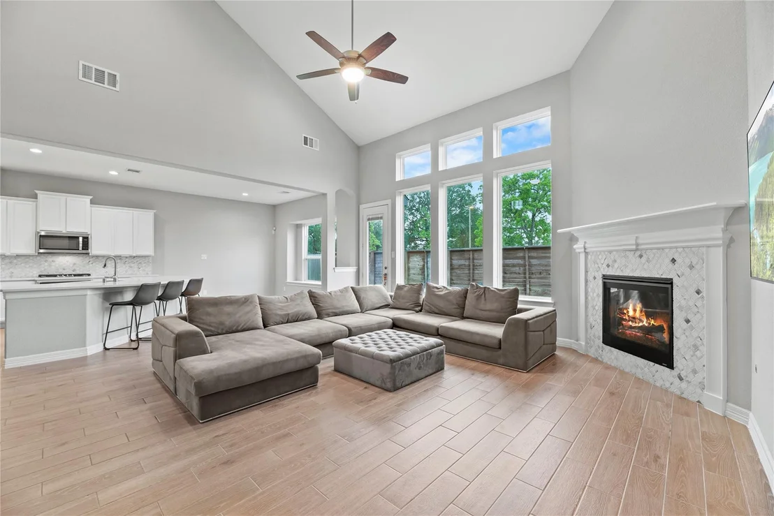 Photo of 2411 Jitterbug Lane