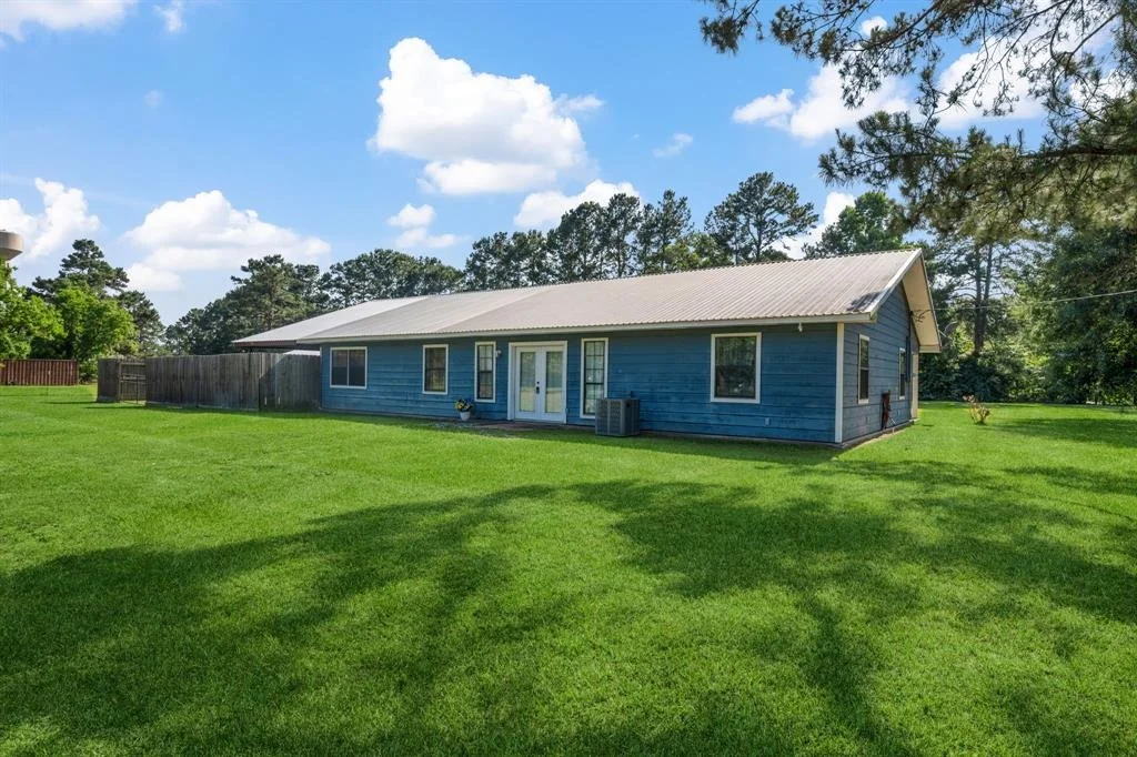 Photo of 208 County Road 2235