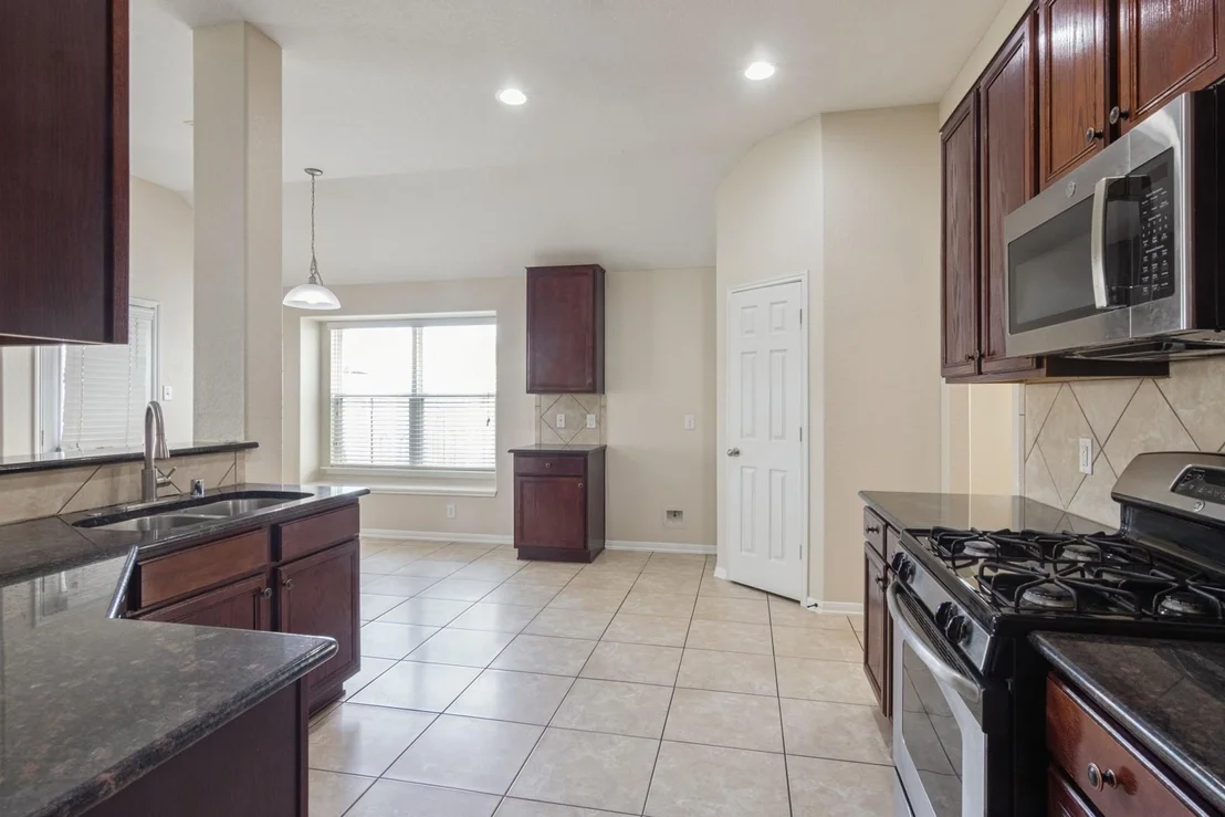 Photo of 14522 Round Mountain Drive