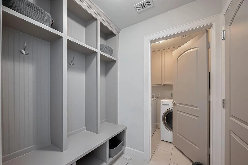 Photo of 10606 Clematis Lane