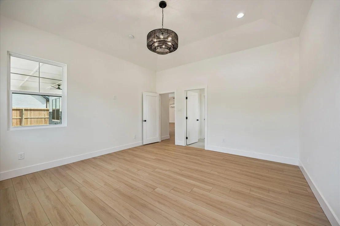 Photo of 3134 W Tower