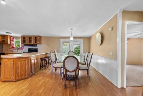 Photo of 388 Apple Grove