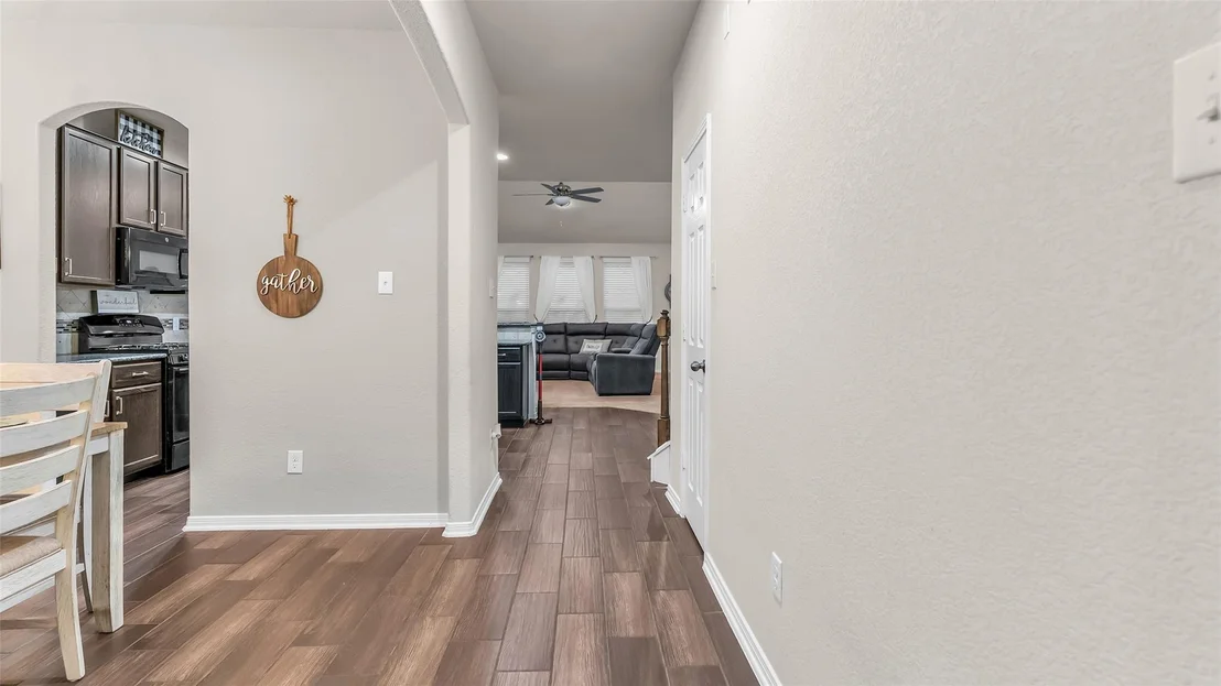 Photo of 2325 Garden Square Path