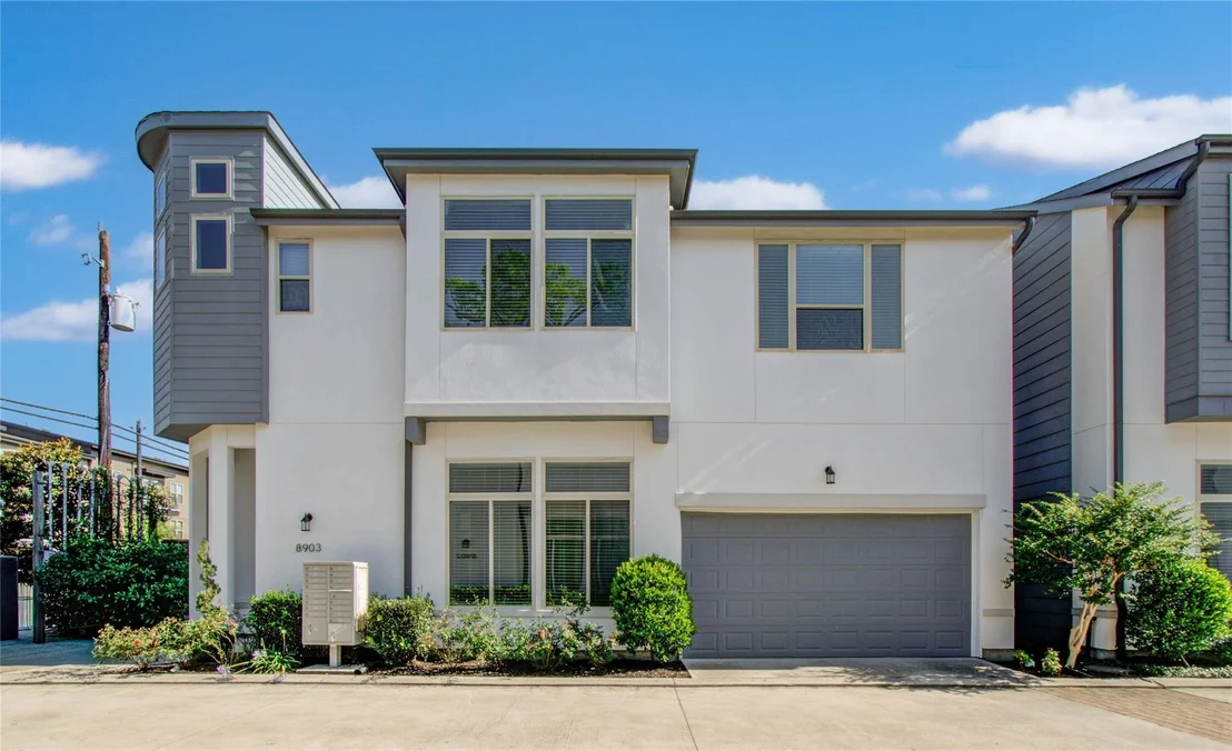 Photo of 8903 Spring Knoll Forest Drive