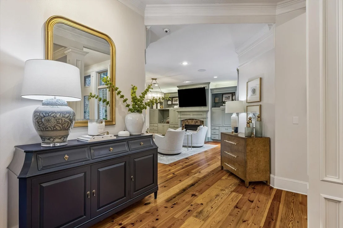 Photo of 10290 Paradise Valley Drive