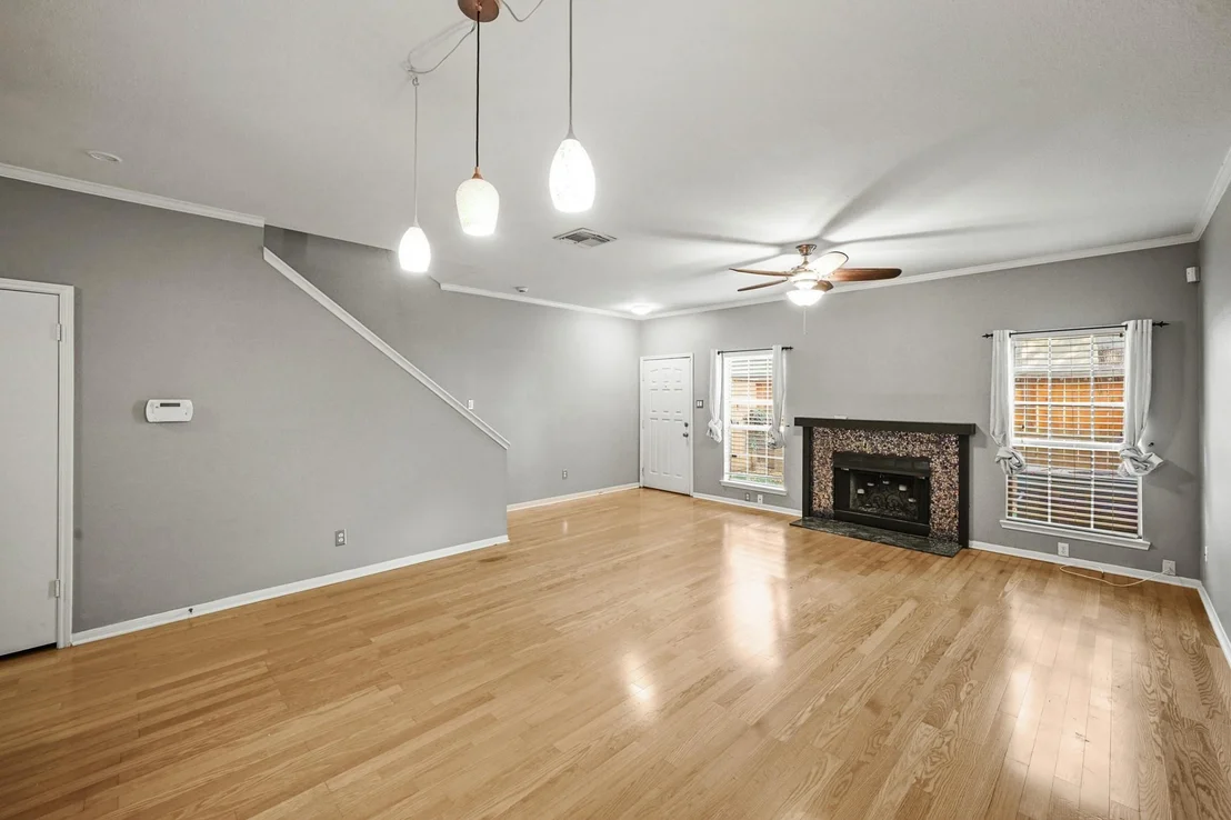 Photo of Unit 306 at 3780 Tanglewilde Street