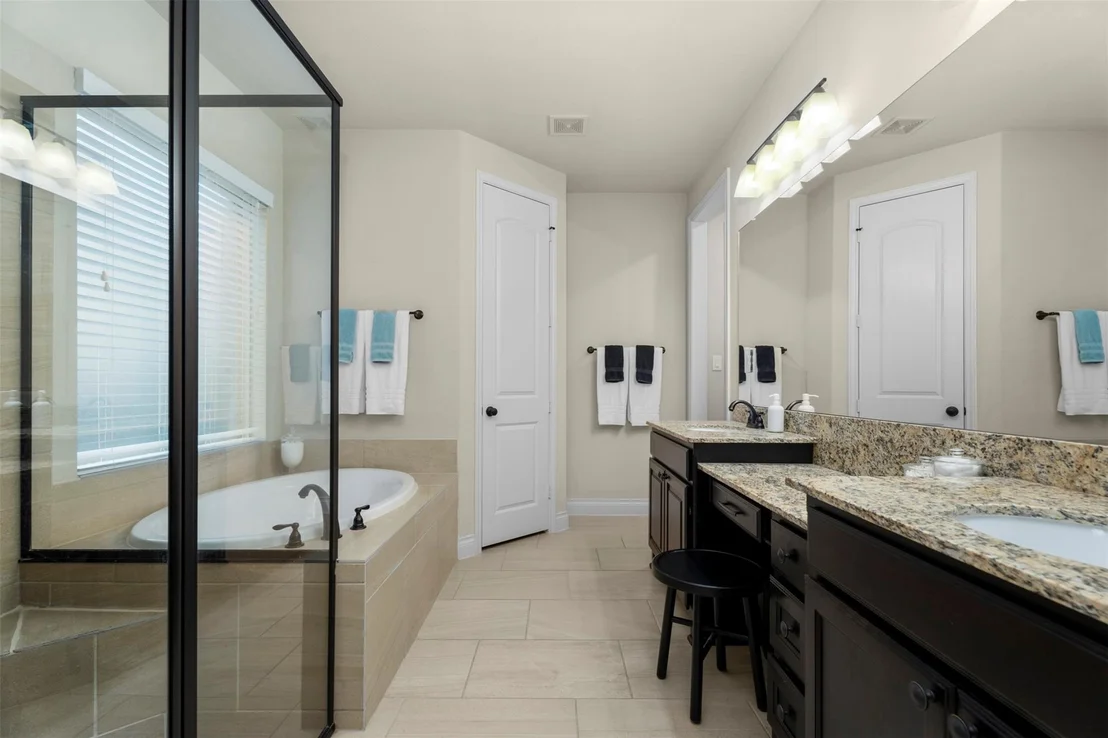 Photo of 27950 Arden Trail