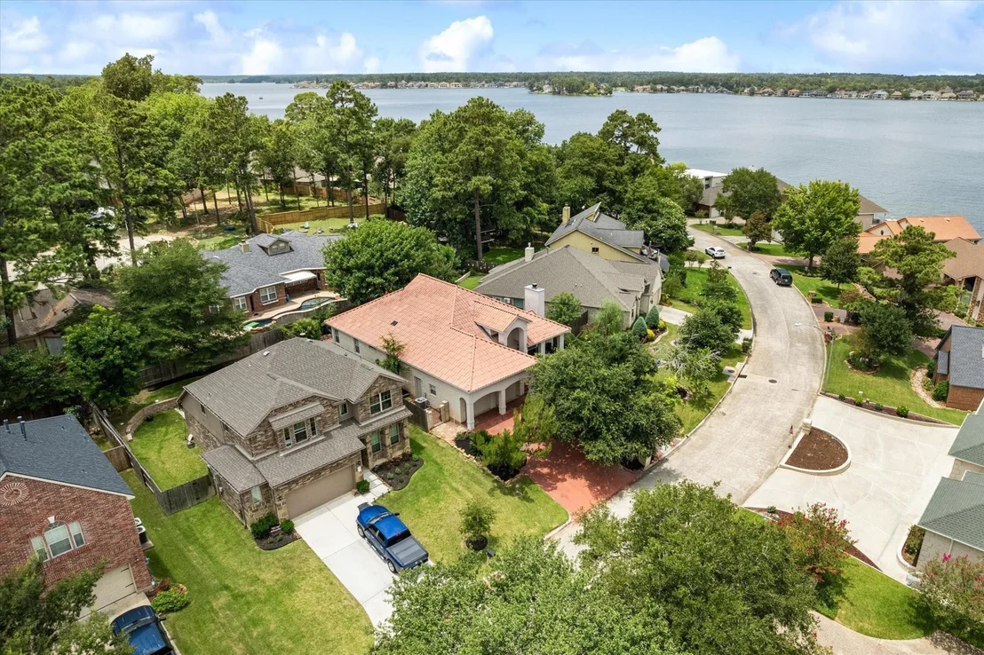 Photo of 3833 Windswept Drive