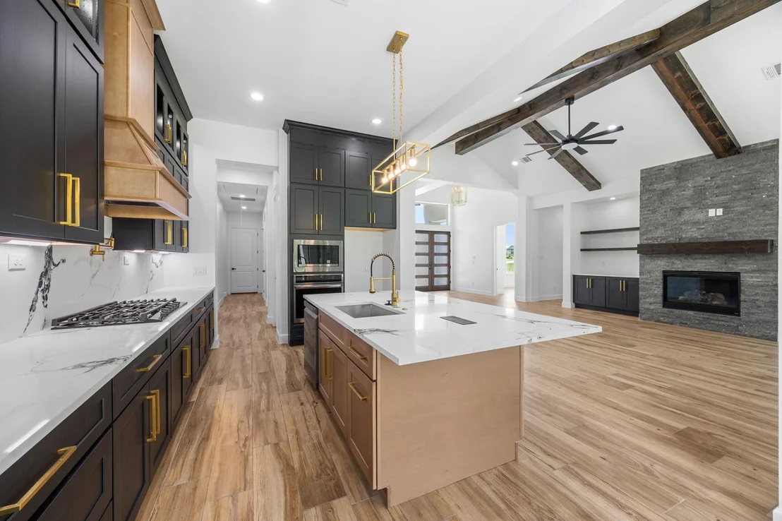 Photo of 210 Birdie Dr