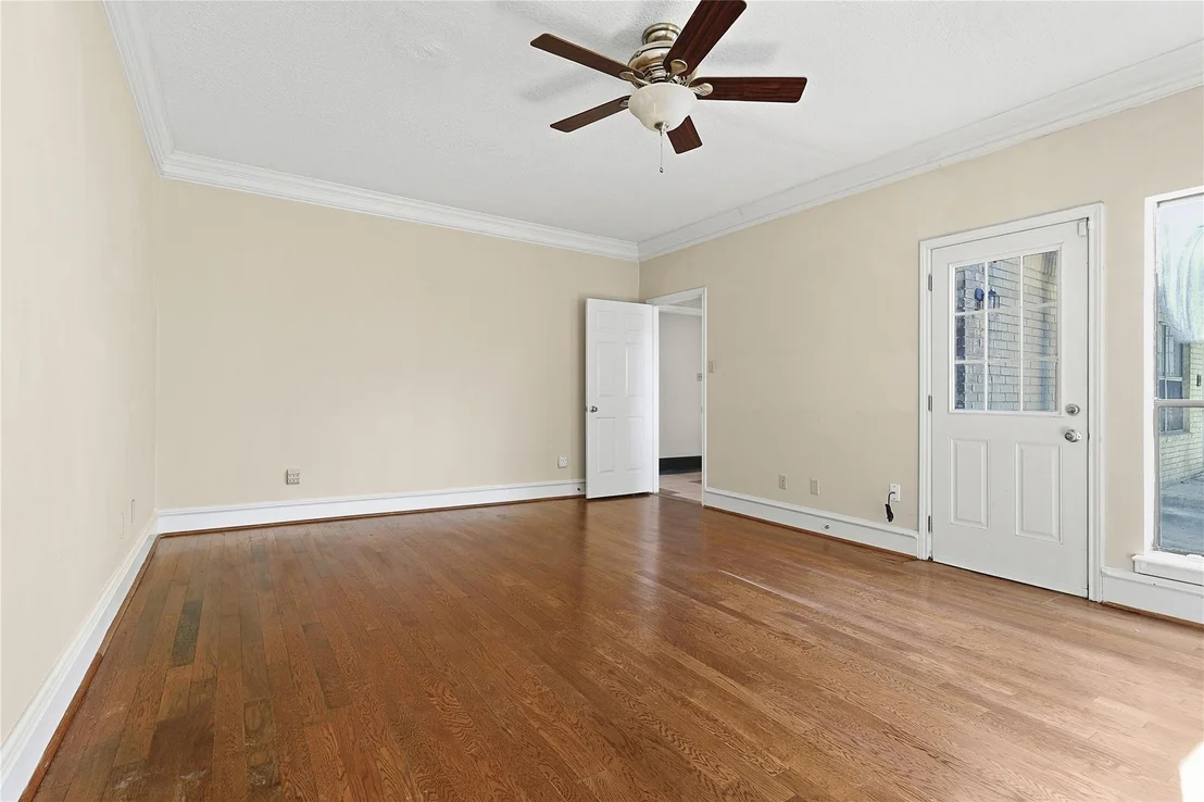 Photo of 7331 Athlone Drive