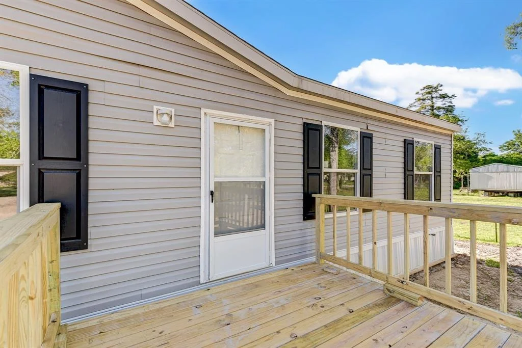 Photo of 421 County Road 4010