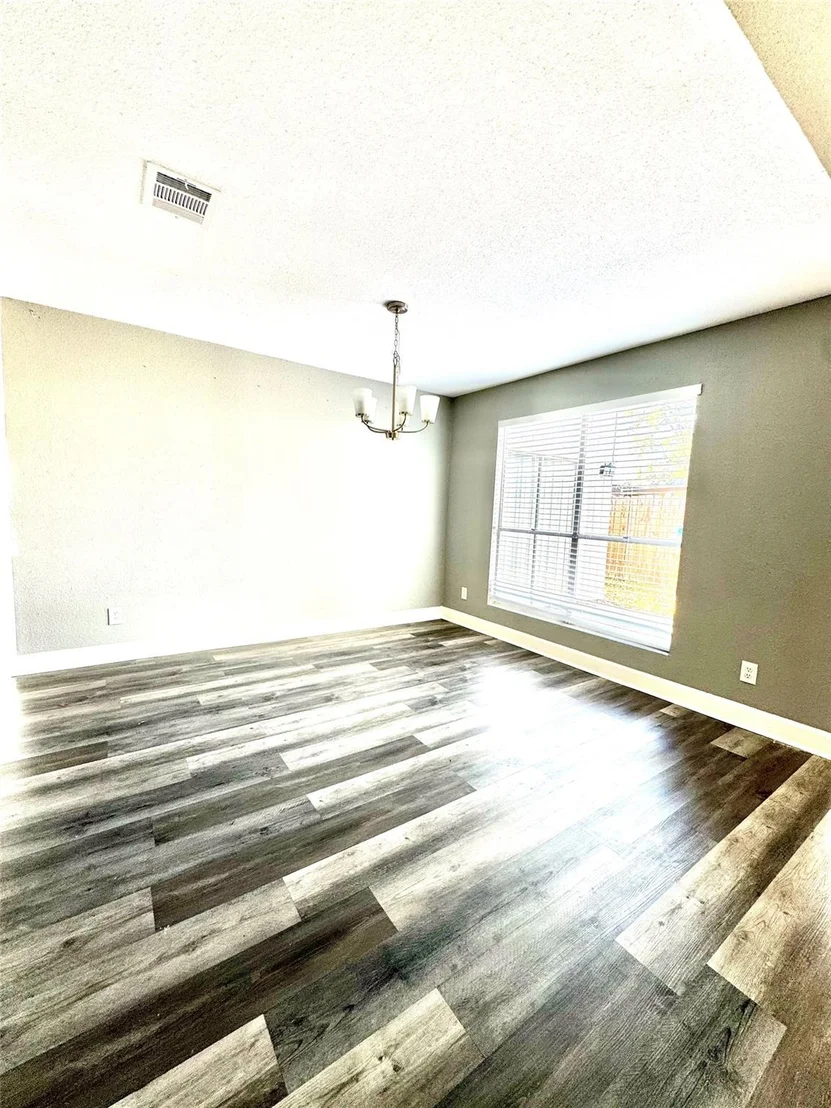 Photo of 7619 Southmeadow Drive