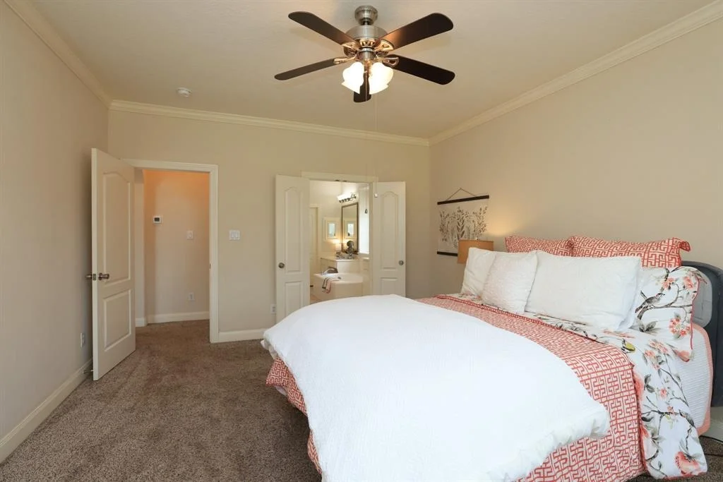 Photo of 17430 Autumn Oak Way
