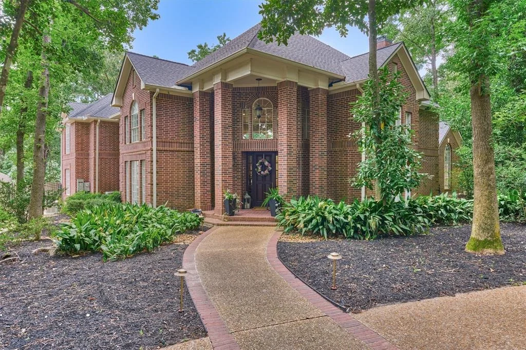 Photo of 72 Village Hill Drive