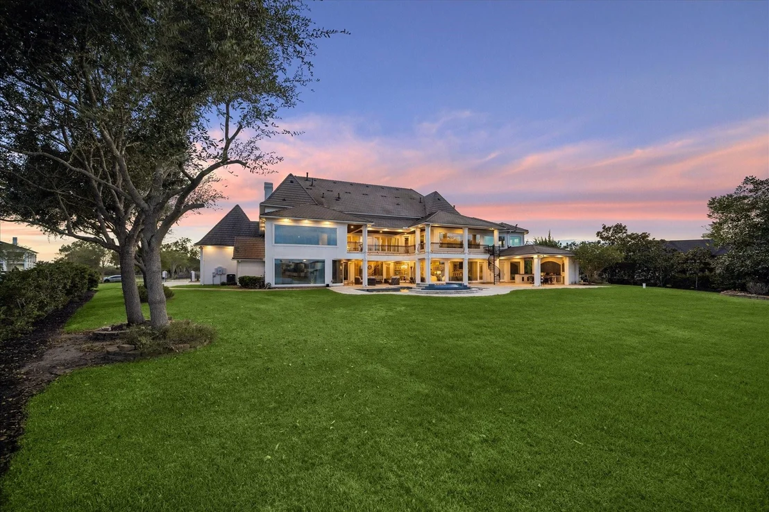 Photo of 18 Sovereign Circle