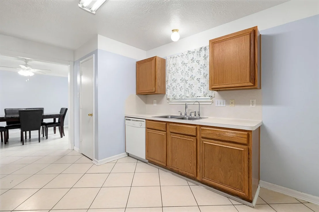 Photo of 6747 Cypress Glades Drive