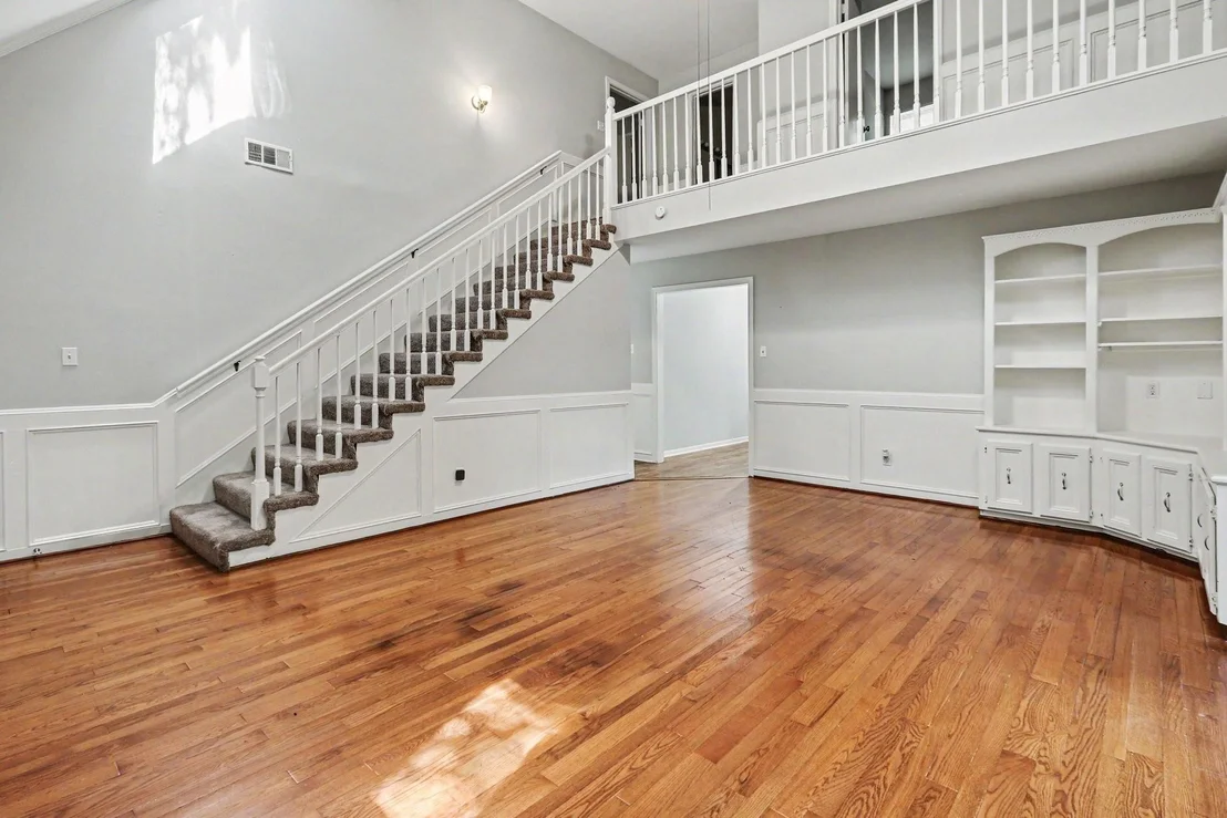 Photo of 5918 Pine Arbor Drive