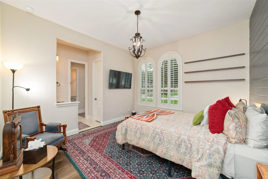 Photo of 17810 Fairhaven Gateway Drive