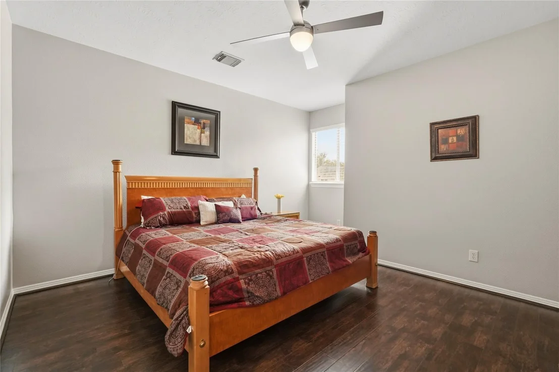 Photo of 7611 Kings River Lane