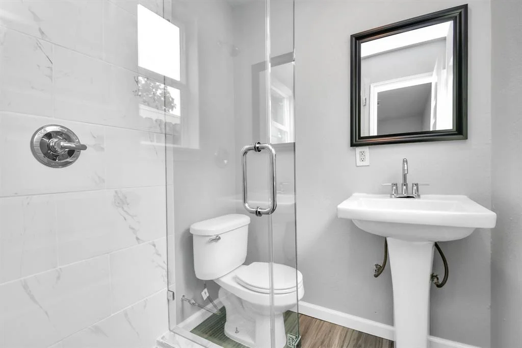 Photo of 214 W Texas Avenue