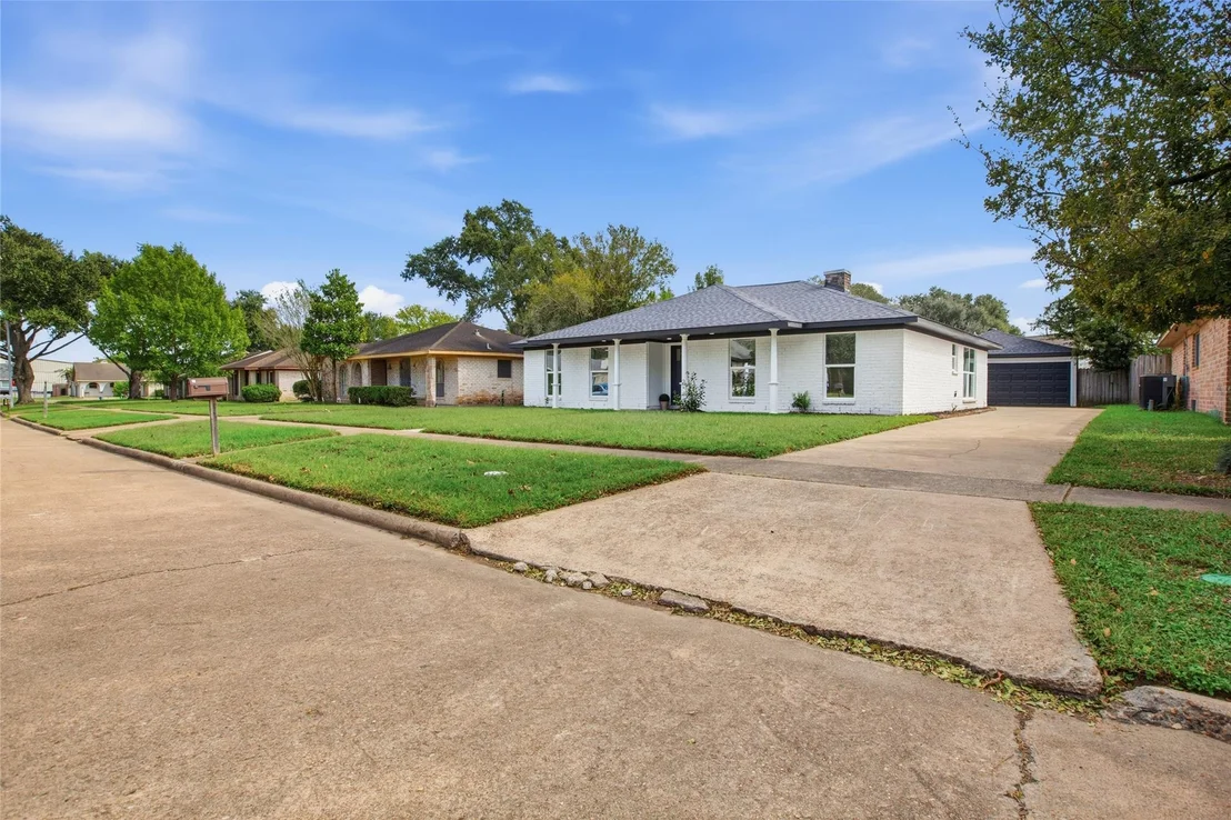 Photo of 22115 Woodrose Drive