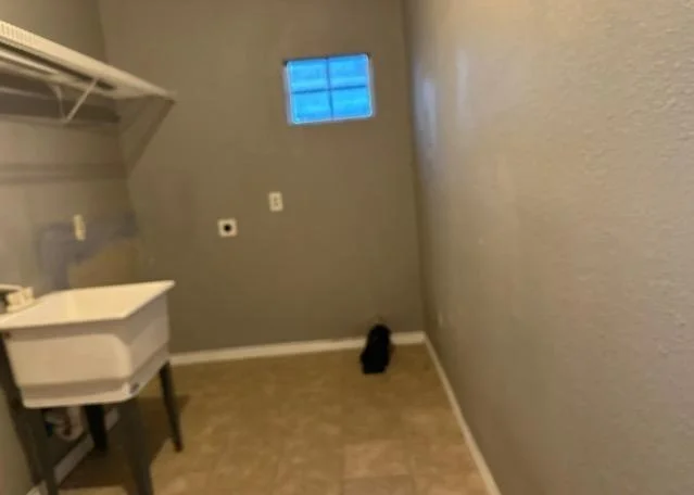 Photo of 9304 Pine Village