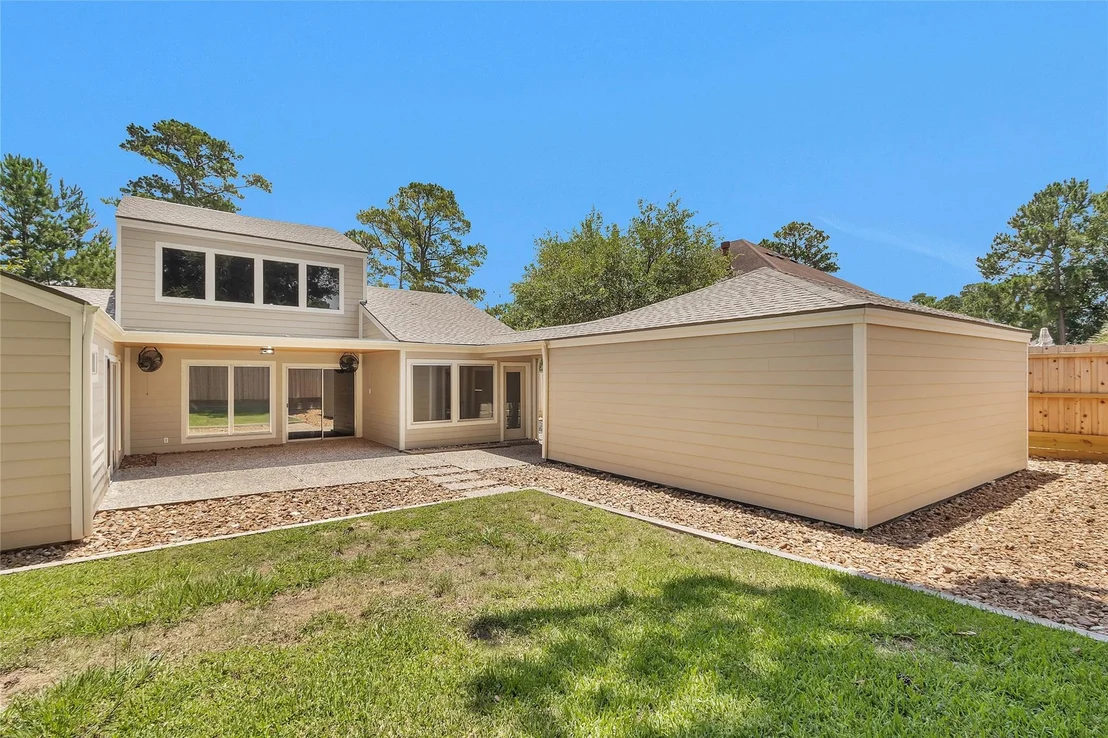 Photo of 11830 Thoreau Drive