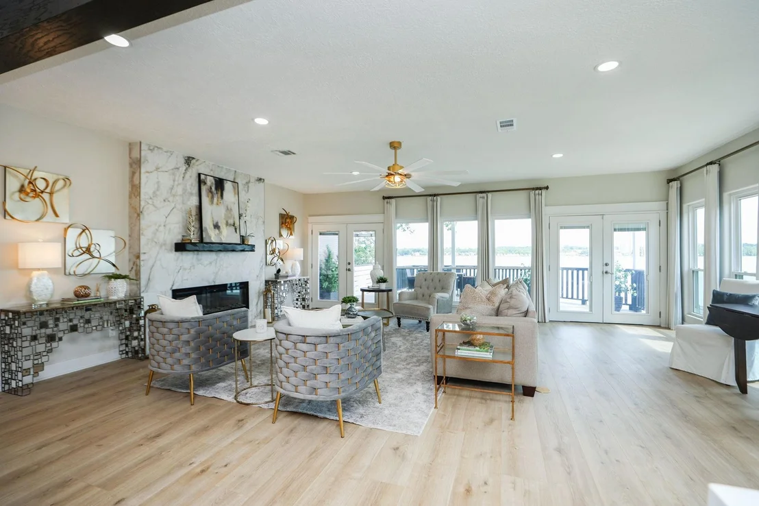 Photo of 848 Lake View Drive