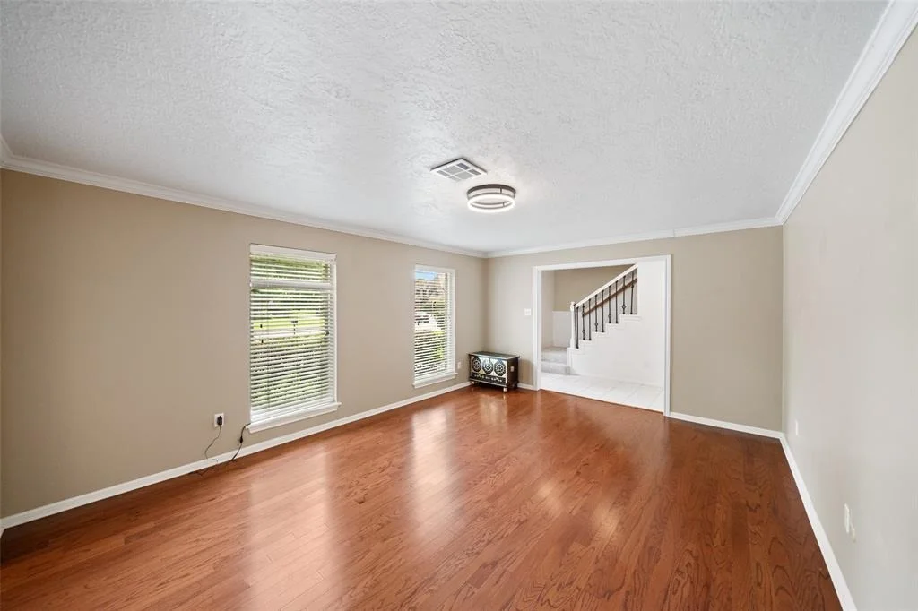 Photo of 19011 Oakway Drive