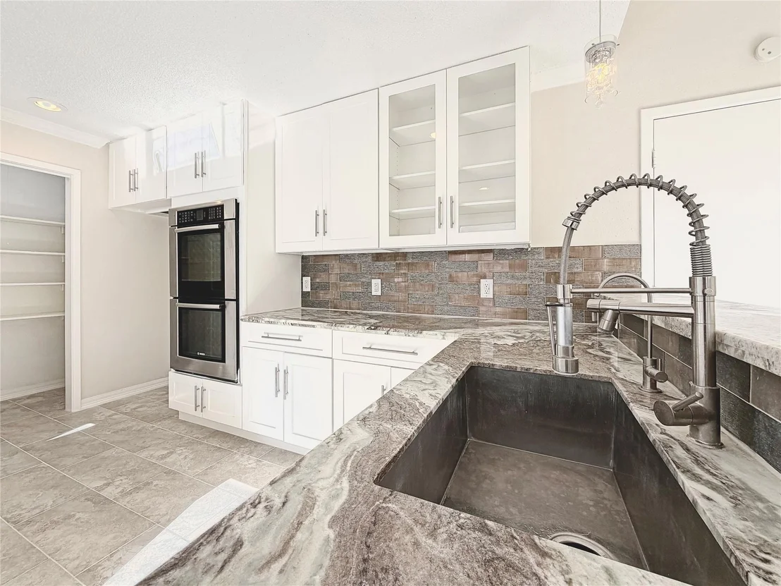 Photo of 6111 Ogden Forest Drive