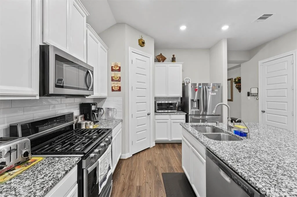 Photo of 6102 Hackberry Branch Lane