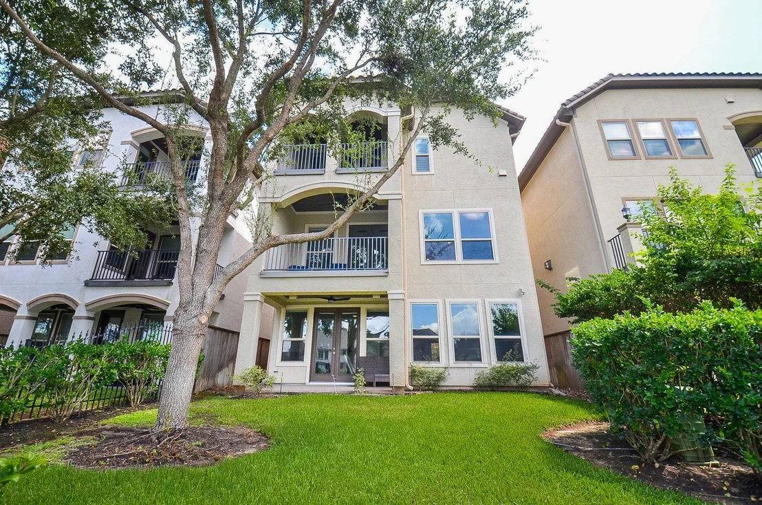 Photo of 1122 Old Oyster Trail