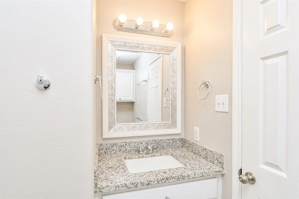 Photo of 7119 White Willow Lane