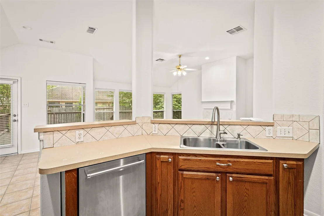 Photo of 142 S Veranda Ridge Drive