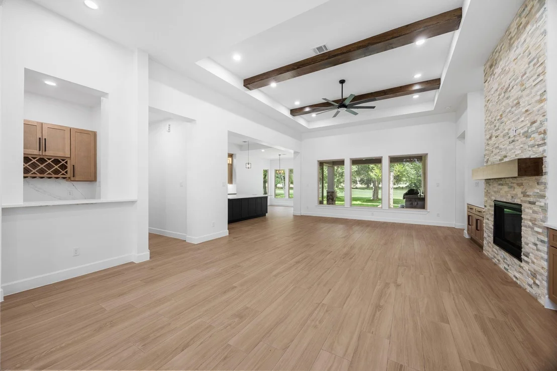 Photo of 220 Birdie Dr