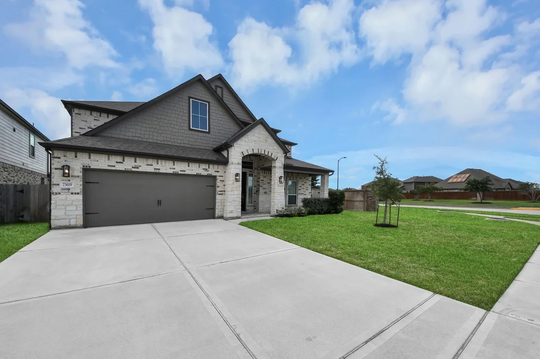 Photo of 23619 Iris Field Court
