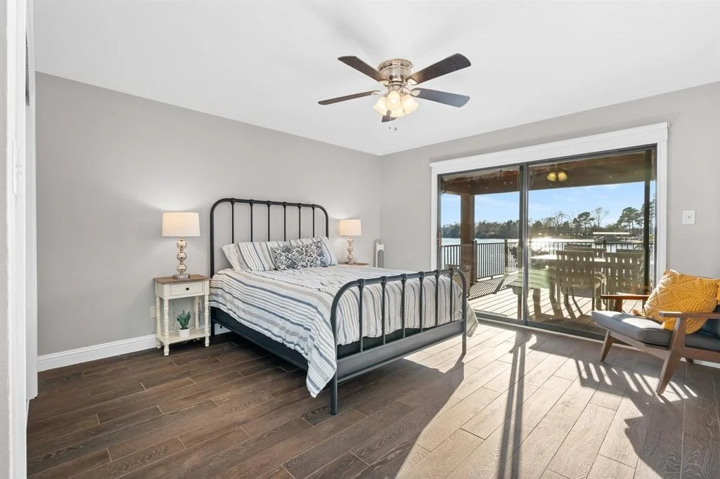 Photo of 3343 Torrey Pines Drive