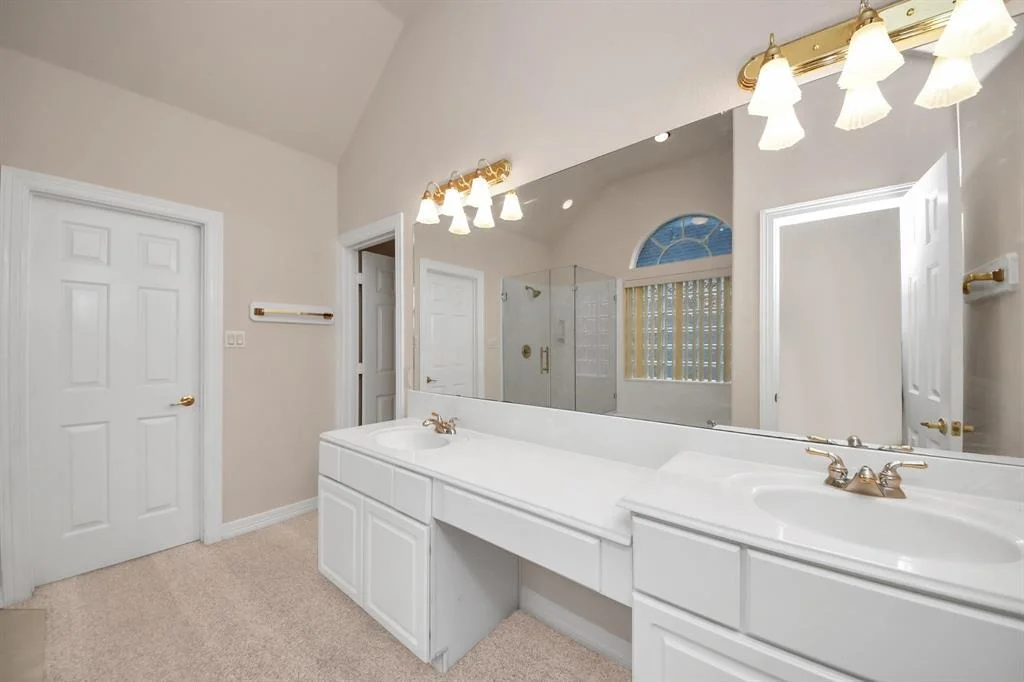 Photo of 11806 Regency Forest Drive