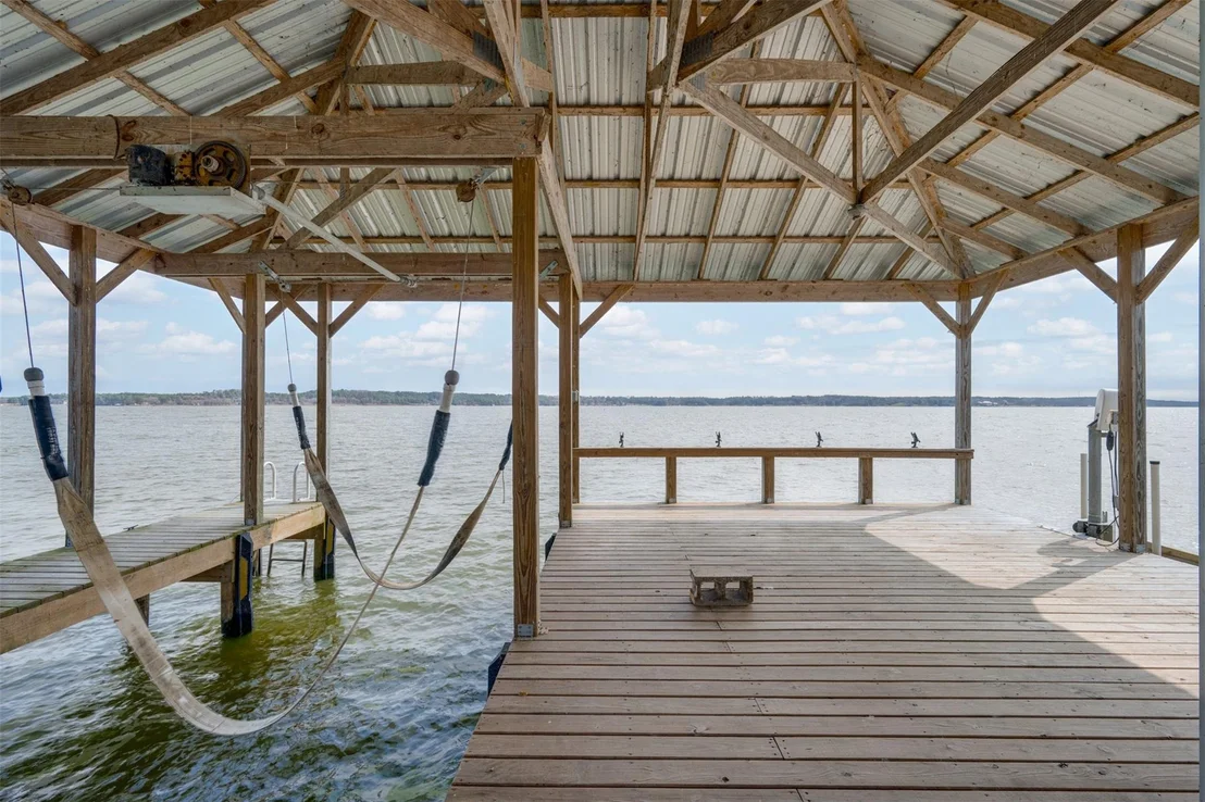 Photo of 1067 Beachside Drive