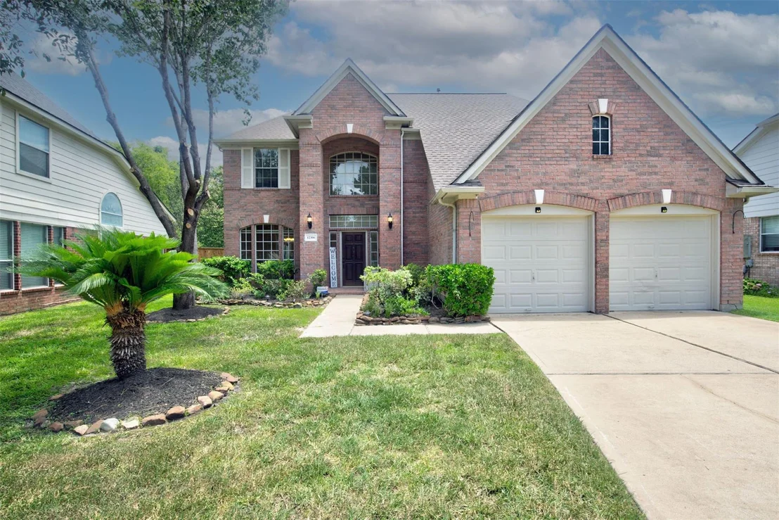 Photo of 12306 Millvan Drive